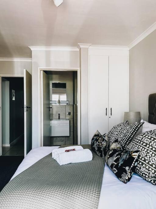 X7 -Goose Valley-Ocean Views Plettenberg Bay Extérieur photo